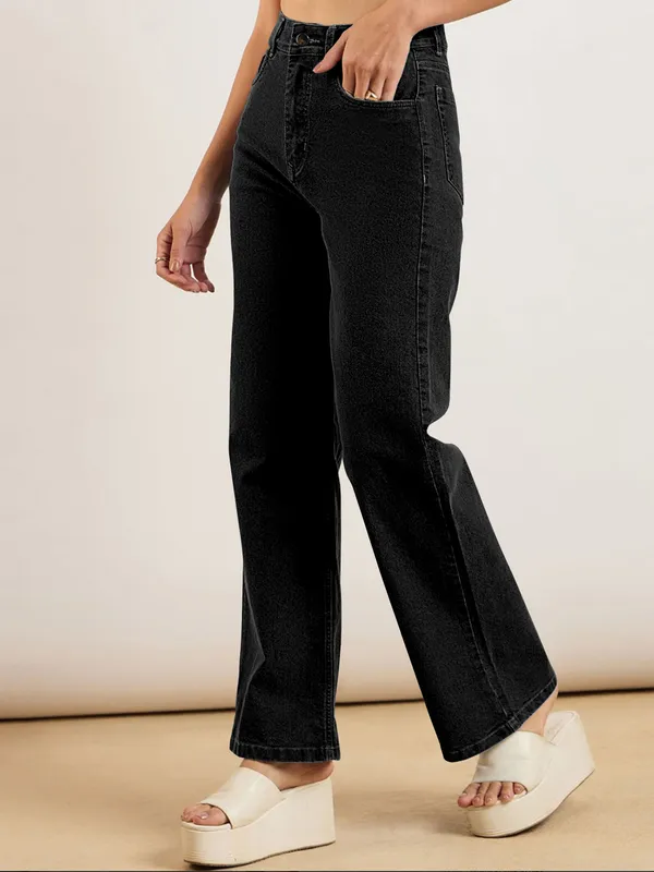Black_Premium_Denim_Solid_Jeans_For_Women