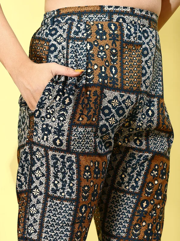 Multicolor_Premium_Cotton_Blend_Printed_Co-Ord_For_Women