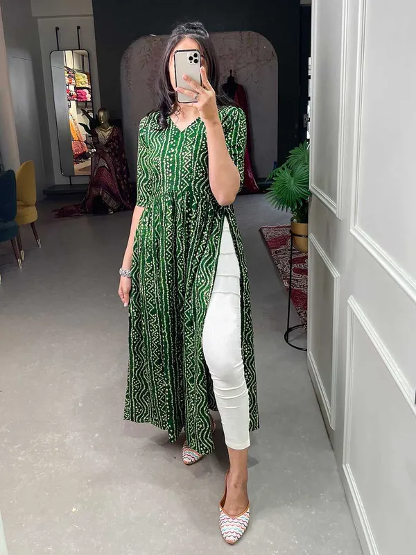 Green_Premium_Crepe_Bandhani_Kurta_For_Women