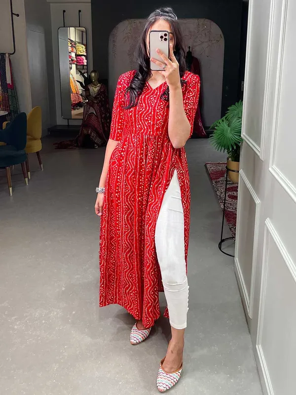 Red_Premium_Crepe_Bandhani_Kurta_For_Women
