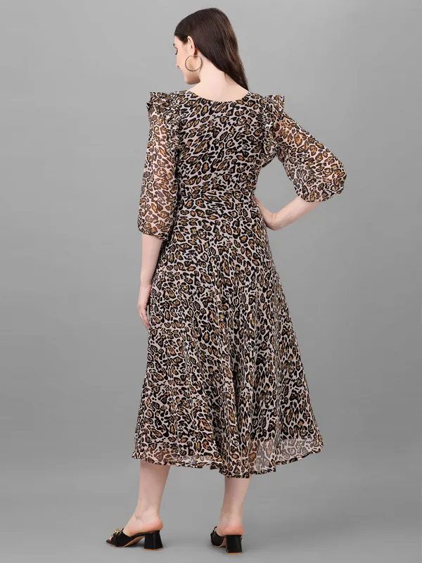 Black_&_White_&_Brown_Premium_Georgette_Printed_Dress_For_Women