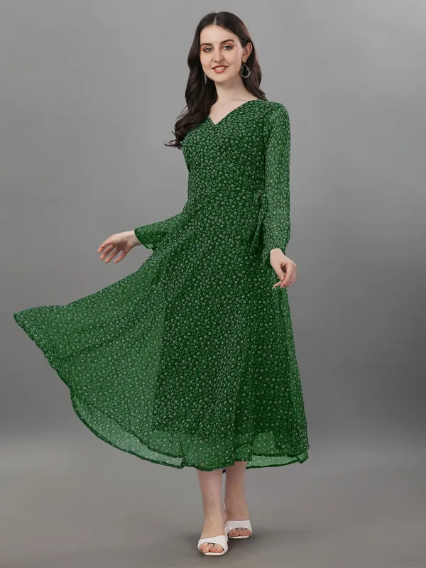 Green_&_White_Premium_Georgette_Printed_Dress_For_Women