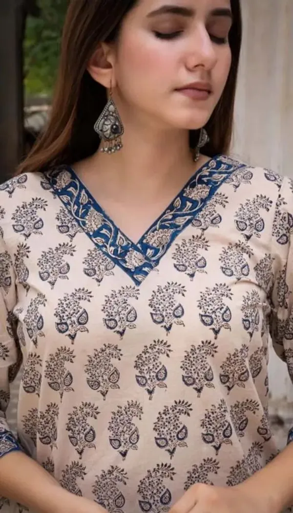 White_Premium_Viscose_Rayon_Printed_Tunic_For_Women