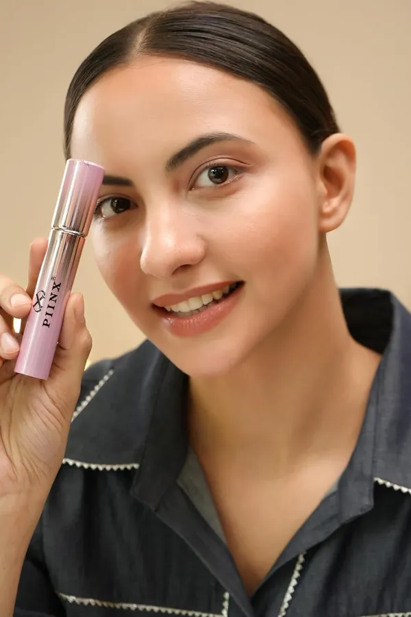 Volumizing_Mascara_5ML_–_Intense_Black,_Waterproof,_Smudge-Proof,_Long-Lasting_Lash_Volume,_Curl_&_Lift,_Lightweight_Formula_For_Fuller,_Thicker_Eyelashes