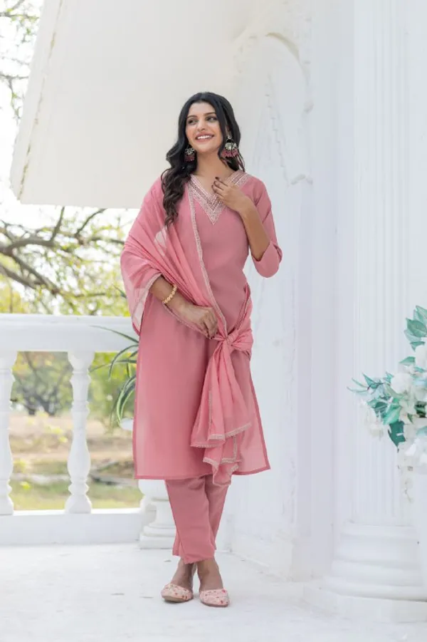 ELEGANT_STRAIGHT_KURATI_DUPATTA_SET