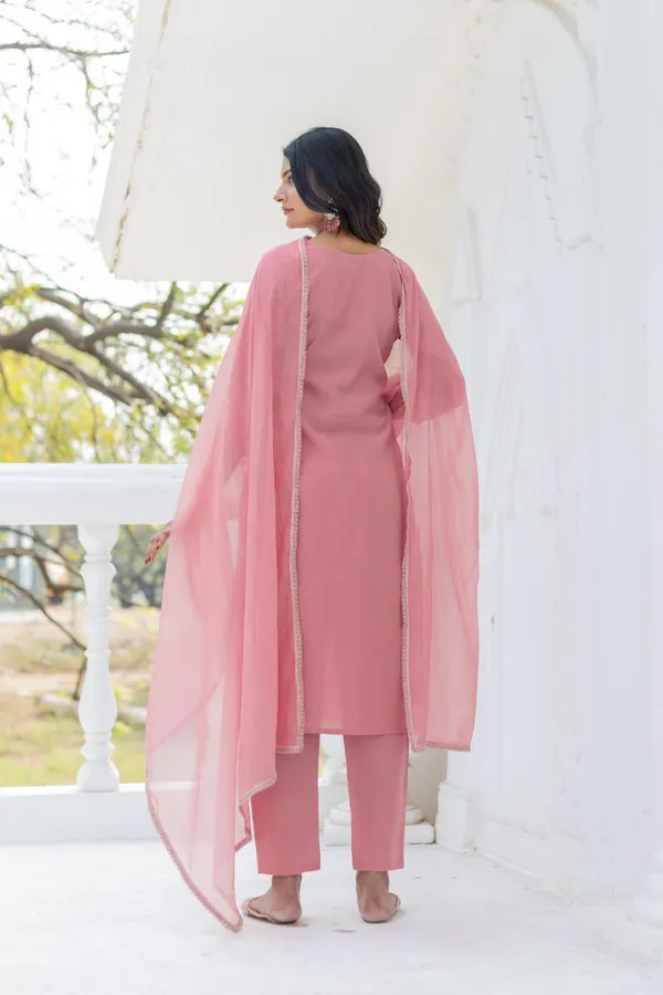 ELEGANT_STRAIGHT_KURATI_DUPATTA_SET