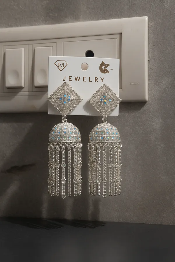 Silver_Noor_Jhalar_Chandeliers_Earrings
