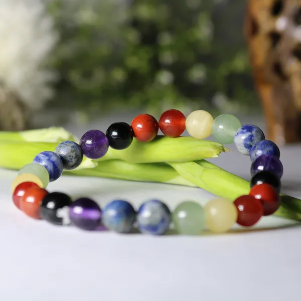Multicolor_Crystal_Premium_&_Elegant_Seven_Chakra_Healing_Bracelet_For_Unisex