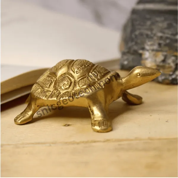 Golden_Brass_Premium_&_Elegant_Tortoise_Idol_For_Home_Vastu_Treatment