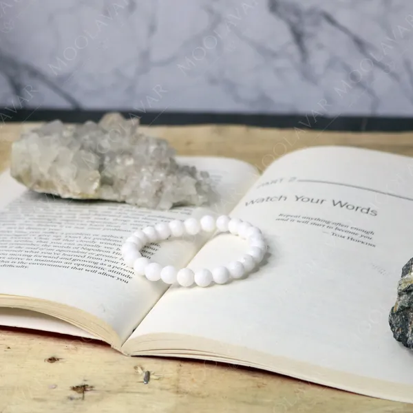 White_Crystal_Premium_&_Elegant_Agate_Bracelet_For_Unisex