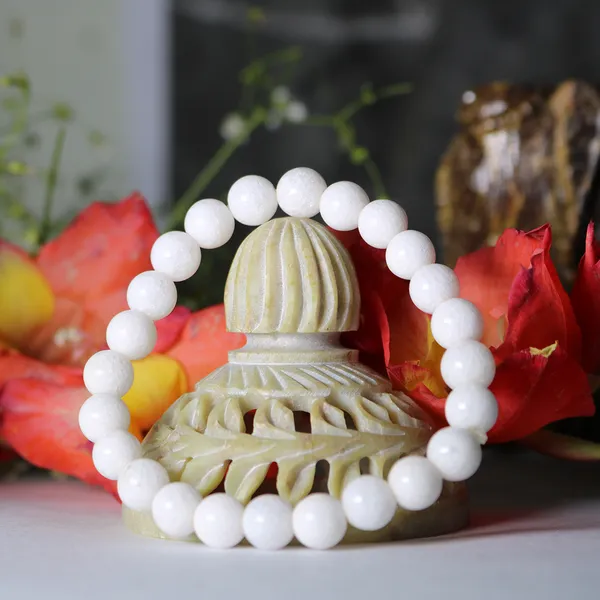 White_Crystal_Premium_&_Elegant_Agate_Bracelet_For_Unisex
