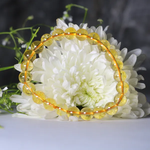 Yellow_Crystal_Premium_&_Elegant_Citrine_Bracelet_For_Unisex