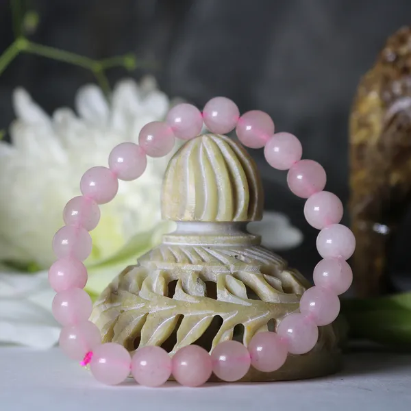 Pink_Crystal_Premium_&_Elegant_Rose_Quartz_Bracelet_For_Unisex
