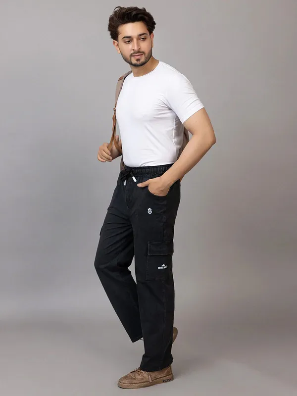 Black_Cotton_Cargos_For_Men