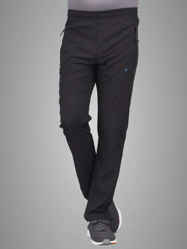 Black_Lycra_Blend_Solid_Track_Pants_For_Men