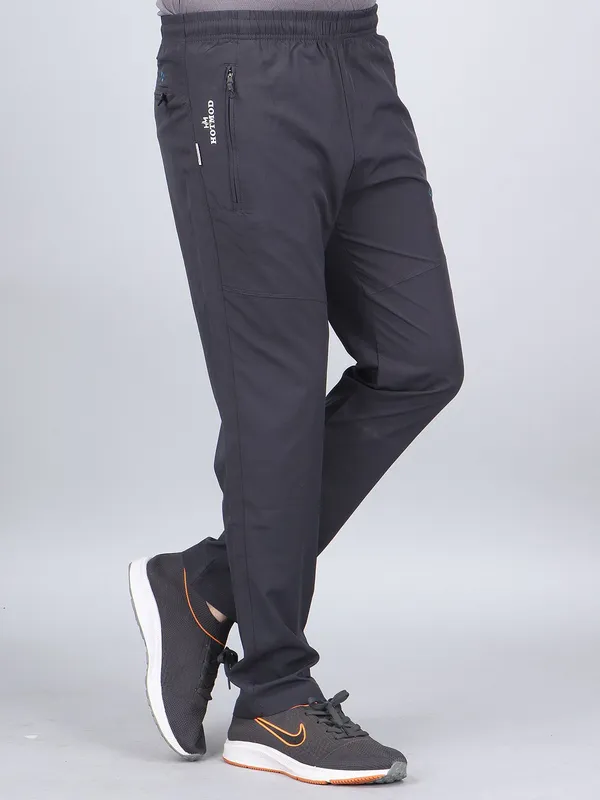 Grey_Lycra_Blend_Solid_Track_Pants_For_Men