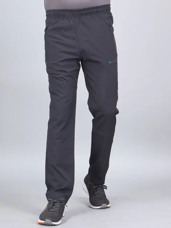 Grey_Lycra_Blend_Solid_Track_Pants_For_Men