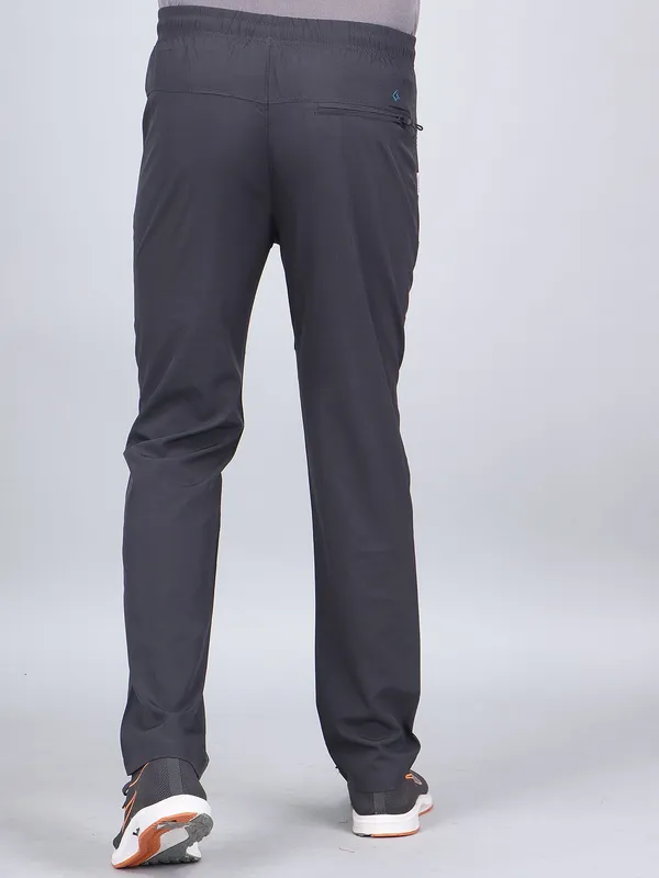 Grey_Lycra_Blend_Solid_Track_Pants_For_Men