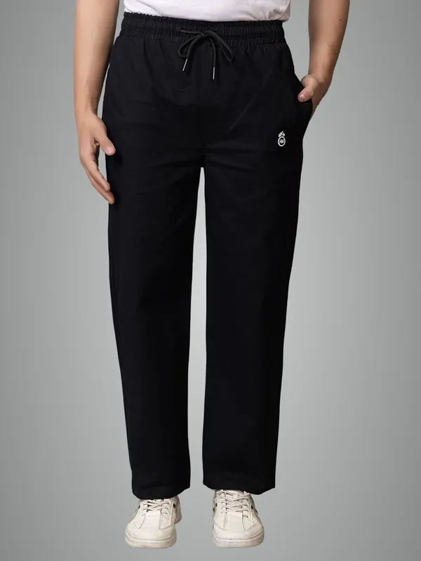 Black_Cotton_Blend_Solid_Track_Pants_For_Men