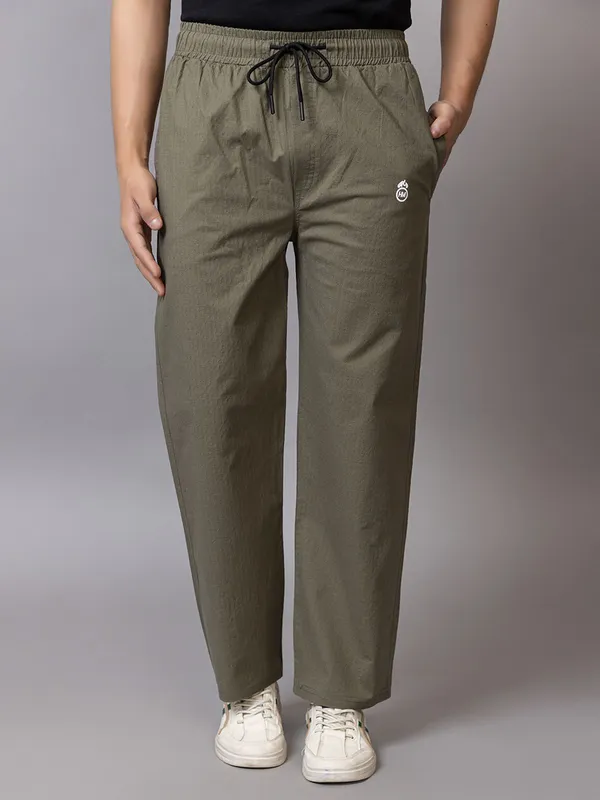 Olive_Cotton_Blend_Solid_Track_Pants_For_Men