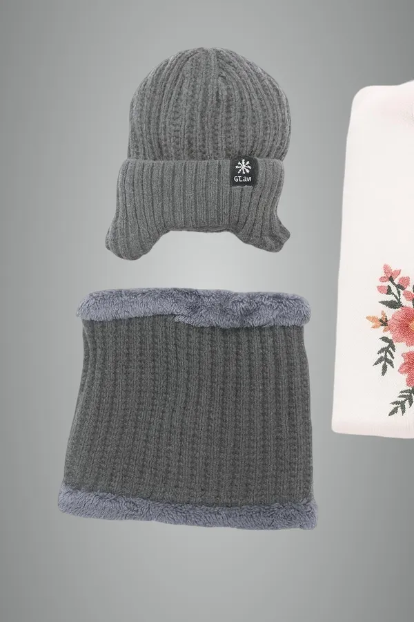 Grey_Acrylic_Wool_Solid_Sports/Regular_Cap_For_Men_&_Women