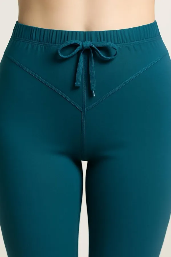 Blue_Cotton_Blend_Churidar_Western_Wear_Legging_For_Women