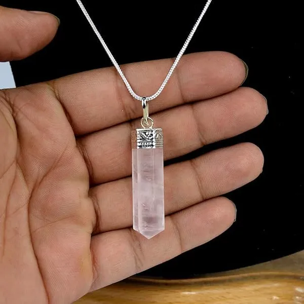 Pink_Natural_Rose_Quartz_Stone_Pencil_Pendant_For_Unisex