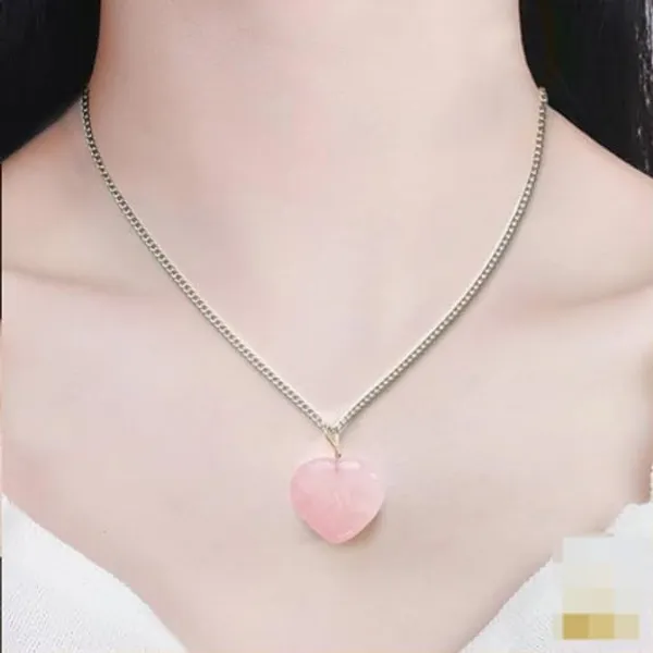 Pink_Natural_Rose_Quartz_Heart_Pendant_Necklace_For_Unisex