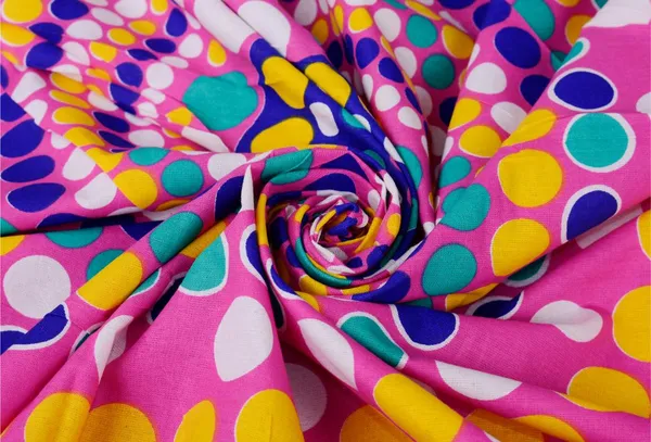 Boho-Style_Mandala_Cotton_Bedsheet_Set_for_a_Lively_Bedroom