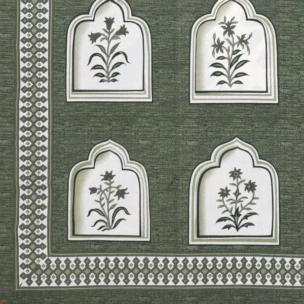 green_Ethnic_Print_Cotton_Bedsheet_with_2_Pillow_Covers