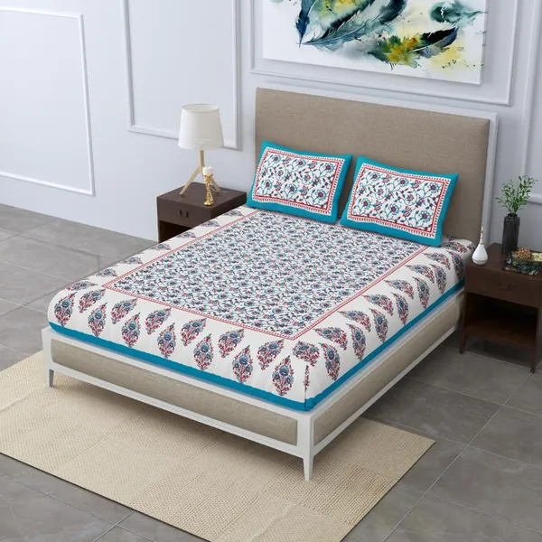 Elegant_Floral_Printed_Cotton_Bedsheet_Set_with_Matching_Pillow_Covers