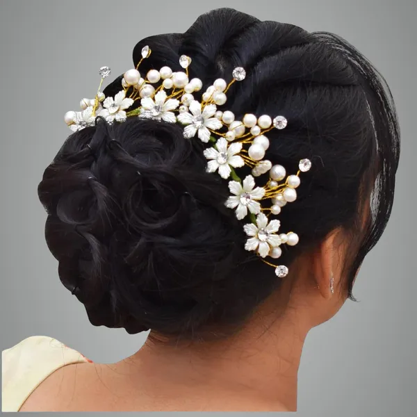 White_Plastic_Premium_&_Elegant_Pearl_&_Crystal_Floral_Hair_Pins_For_Women_&_Girls
