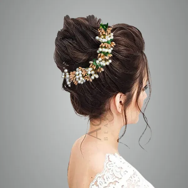 White_Golden_Plastic_Premium_&_Elegant_Hair_Accessory_For_Women_&_Girls