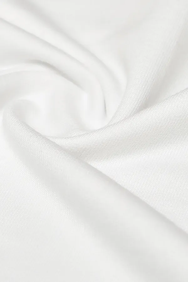 white_t_shirt_oversized