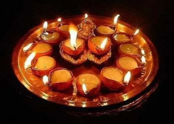 Brown_Natural_Clay_Traditional_Diwali_Diya