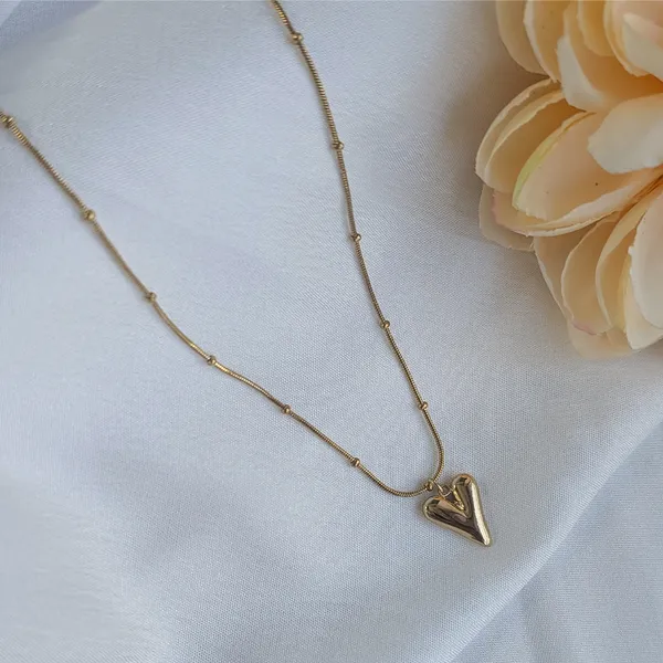 Anti_Tarnish_Heart_Shaped_Love_Pendant