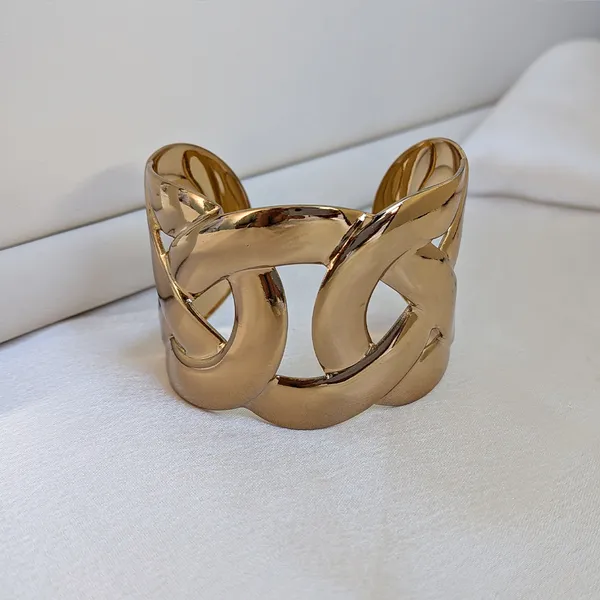 Gold_Finish_Interlock_Cuff_Bracelet_For_Women_&_Girls
