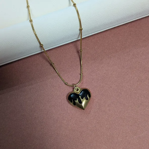 Gold_Plated_Black_Melted_Heart_Pendant