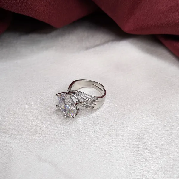 Cocktail_High_Shine_Oval_CZ_Statement_Ring_with_Stone-Studded_Band
