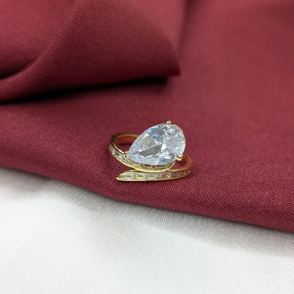 Gold_Tone_Oval_CZ_Cocktail_Ring_with_Dual_Stone-Set_Band