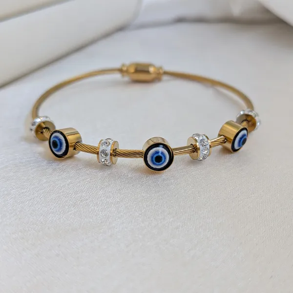 Elegant_Gold_Tone_Anti_Tarnish_Evil_Eye_Charm_Bracelet_For_Women_&_Girls