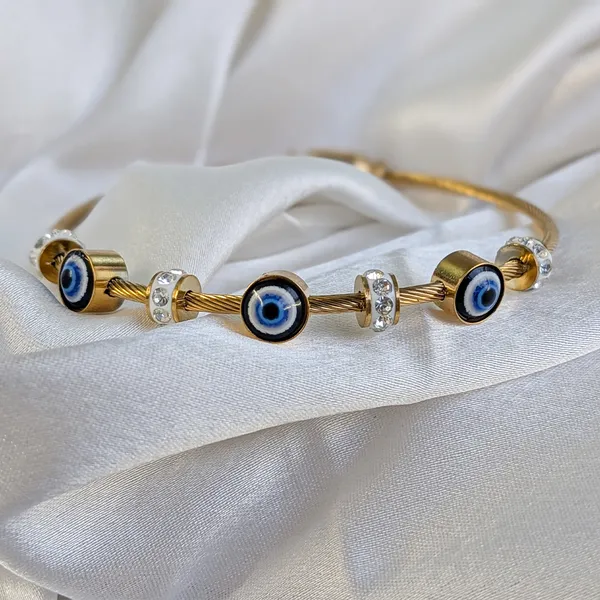 Elegant_Gold_Tone_Anti_Tarnish_Evil_Eye_Charm_Bracelet_For_Women_&_Girls