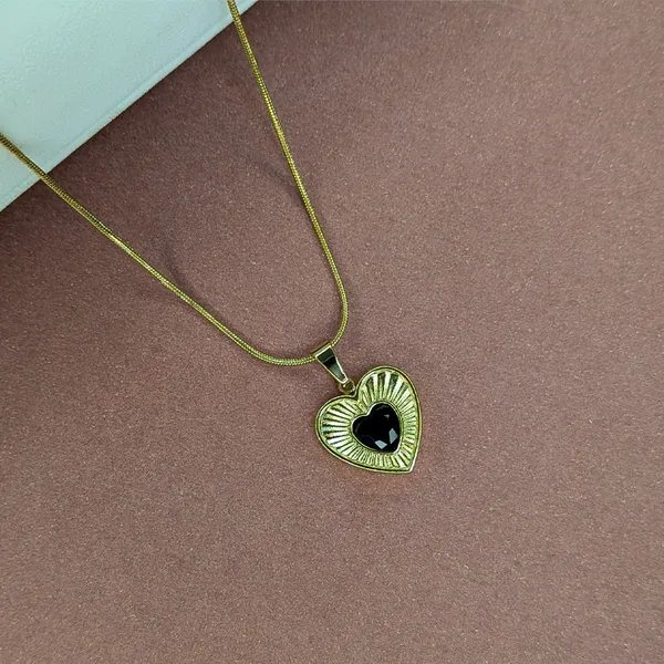 Anti-Tarnish_Classic_Heart_Charm_Pendant