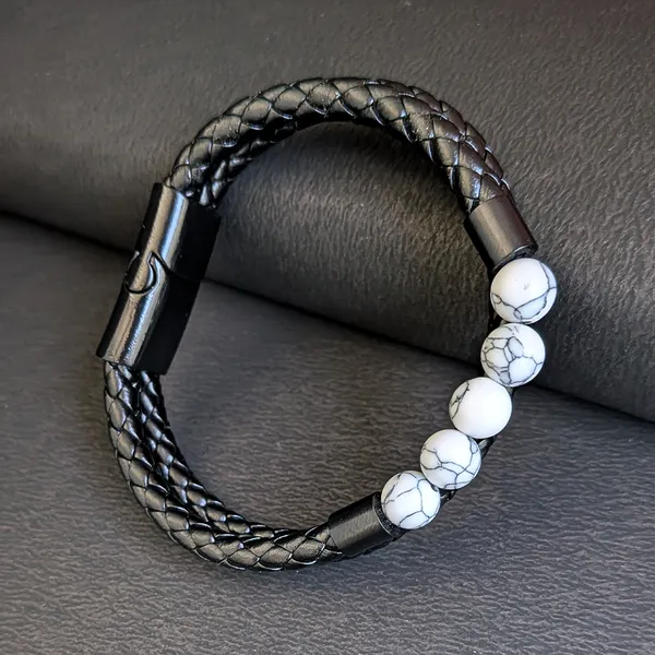 Elegant_Black_Leather_Braided_Bracelet_For_Men