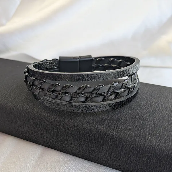 Modern_Beaded_Leather_Bracelet_For_Men
