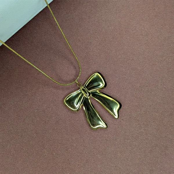 Anti-Tarnish_Stylish_Bow_Tie_Knot_Pendant