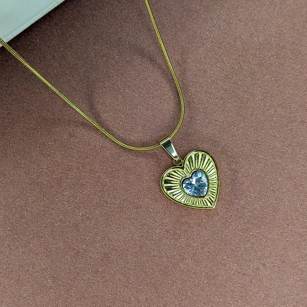 Anti-Tarnish_Classic_Heart_Charm_Pendant