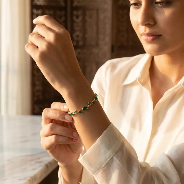 Elegant_AD_Stone_Tulip_Bracelet_for_Women_&_Girls
