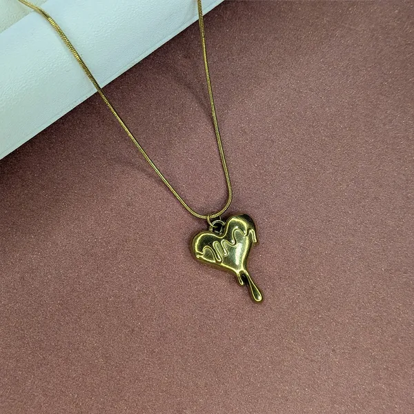 Gold_Plated_Trendy_Dripping_Heart__Pendant
