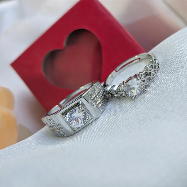 Contemporary_Silver_Finish_His_and_Her_Rings_-_Set_of_2